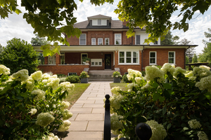 OPRF IWS Holiday Housewalk & Market