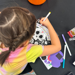 VANCOUVER MALL WELCOMES FAMILIES FOR  ‘HALLO-WEEK’ MOVIE AND CRAFT NIGHTS