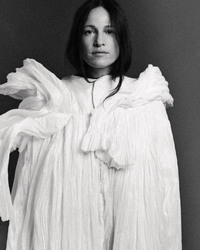 Live Portuguese Concert by Carminho