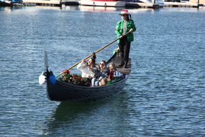 Holiday Gondola Cruises with The Gondola Company