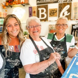 DIY Wood Sign Paint & Sip Pick Your Project Public Workshop! Pre-Registration Required