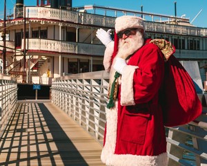 Jingle Belle Cruise at the Bahia Resort Hotel