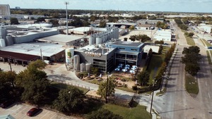 Howl-O-Ween Market – Pumpkin Patch & Paws