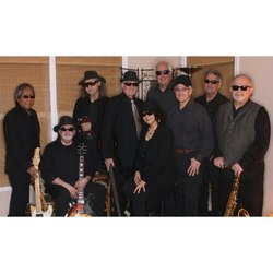 Caught Off Guards @ Robert's Westside