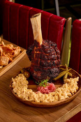 Resort-Wide Thanksgiving Activations: