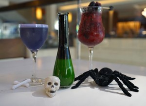 Halloween Cocktails at Q Kitchen | Bar