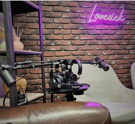 Spend a Evening with Author and Poet Antonio De’Mon Robinson