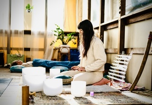 Sound Bath with Lola Lovebyrd Thursday October 23rd @ 7:30pm ~ Pleasure Point Sanctuary