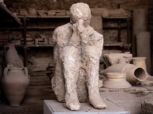 Lecture "New Discoveies at Pompeii and Rome" by Prof. Dr. Marcello Mogetta, Univ. of Mo- Columbia