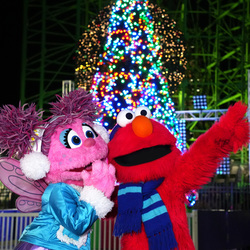 Santa's Grand Illumination at Sesame Place Philadelphia