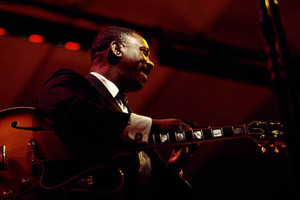 Tufts Jazz Orchestra: Four On Six – A Tribute to Wes Montgomery