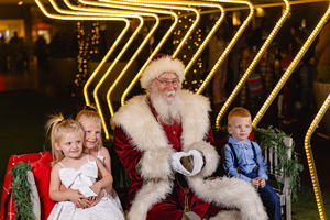 Free Photos with Santa at Tempe Marketplace