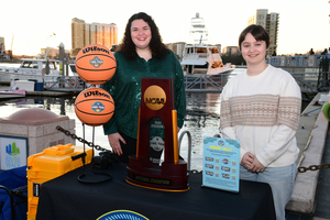 Riverwalk Tree Lighting