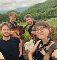 Holler Choir presented by the Columbus Folk Music Society