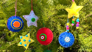 Art Start: Felt Holiday Ornaments Class