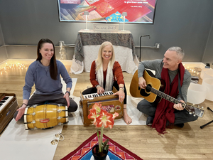 Sacred Song Kirtan: w/ Sacred Center & Friends