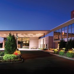 FREE professional photos with Santa at the Indianapolis Marriott East