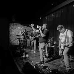 Fluffy: A Tribute To Ween @ Robert’s Westside