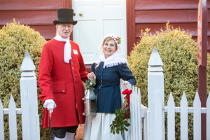 Watermark's Holiday Candlelight Stroll