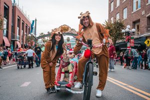 17th Annual Gaslamp Holiday Pet Parade & Pups in the Pub Party