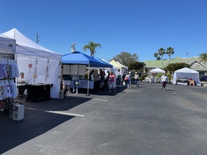 33rd Pinecraft Days Holiday Craft Fair