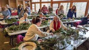 Holiday Wreath Workshop Morning Session