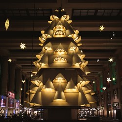 ASBURY PARK BOARDWALK PRESENTS 2025 ‘GIVING TREE’ HOLIDAY SCULPTURE