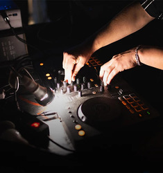 Paramore Night w/ DJ Jessi Sanderz