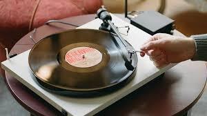SKOKIE VINYL RECORD SHOW SATURDAY, JANUARY 10, 2026 FROM 10 AM- 3 PM. FREE COMMUNITY EVENT