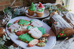 Chompie’s Announces Merry and Bright Holiday Night DEC. 16