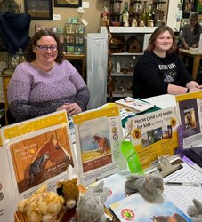 Children's free craft and book signing- Artisan Alley, Newfane