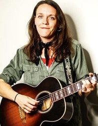 Wry, Witty Singer/Songwriter Lucy Wainwright Roche, in Concert