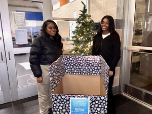 Boys & Girls Club Teens Launch “Blue Hands Holiday Drive” to Support Women and Families in Need