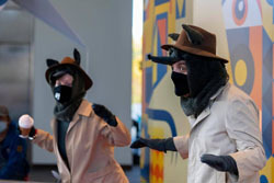 Foxy & Shmoxy: Art Detectives