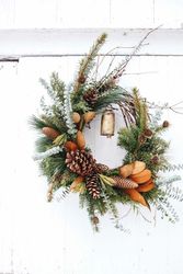 Holiday Wreath Making Workshop with Flowerwell : Magnolia & Eucalyptus