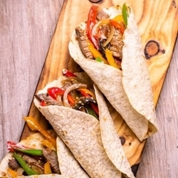 Sheet Pan Fajitas! Cooking Class for Ages 21+ Thursday, January 8th, 2026 | 5:30-7:30pm