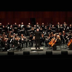 American Festival Pops Orchestra - Holiday Pops: Songs of the Season