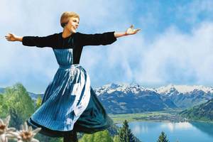 ‘The Sound of Music’ Sing-A-Long @ The 5th Avenue Theatre