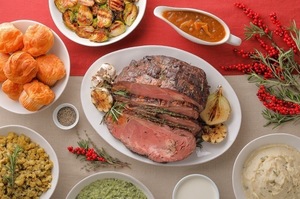 Celebrate Christmas with Gelson’s Holiday Meals