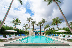 Christmas at Amalfi: Four-Course Oceanfront Dining