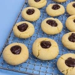 Thumbprint Cookies! Baking Class for Ages 9-12 Saturday, January 24th, 2026 | 11:00am-1:00pm