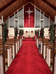 Join Christ Church Middletown members and friends for Christmas Eve Services at 5 pm and 10 pm