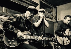 Blues - The Wolves - Live Music  : Late Show at The Saloon!