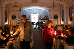 Christmas Eve Candlelight Services