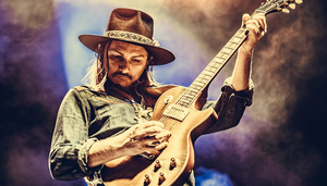 DUANE BETTS & PALMETTO MOTEL