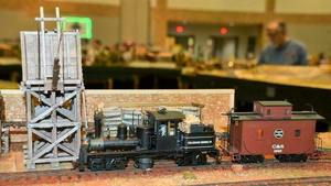 PLANO TRAIN SHOW
