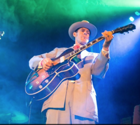 Hank Maninger | 4 - 8 pm