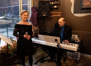 Live Jazz Feat.  Ann Mitchell & John Gabriele