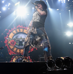 Guns N’ Roses at Snapdragon Stadium
