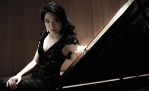 Joyce Yang, piano